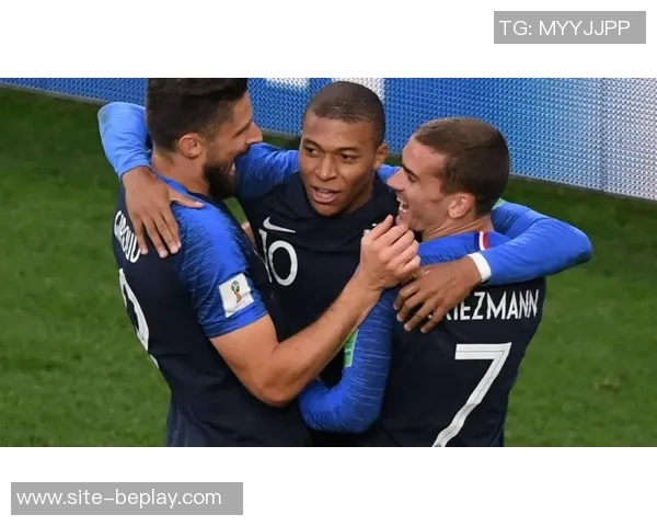 法国队新阵容揭晓姆巴佩埃基蒂克坎特号码解析与期待